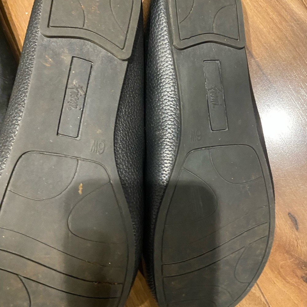 Sandals - Picture 4 of 7